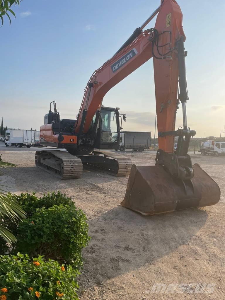 Doosan DX225LC-7 Pelle sur chenilles