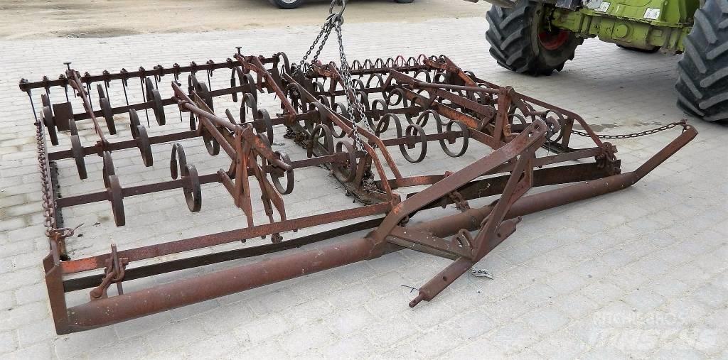 Lilla Harrie 300 Déchaumeur, cultivateur
