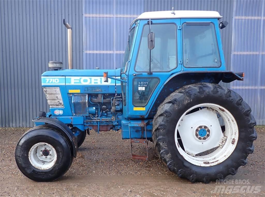 Ford 7710 Tracteur