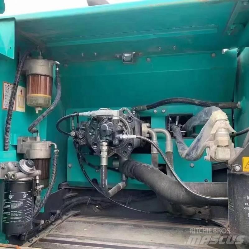 Kobelco SK 260 Pelle sur chenilles