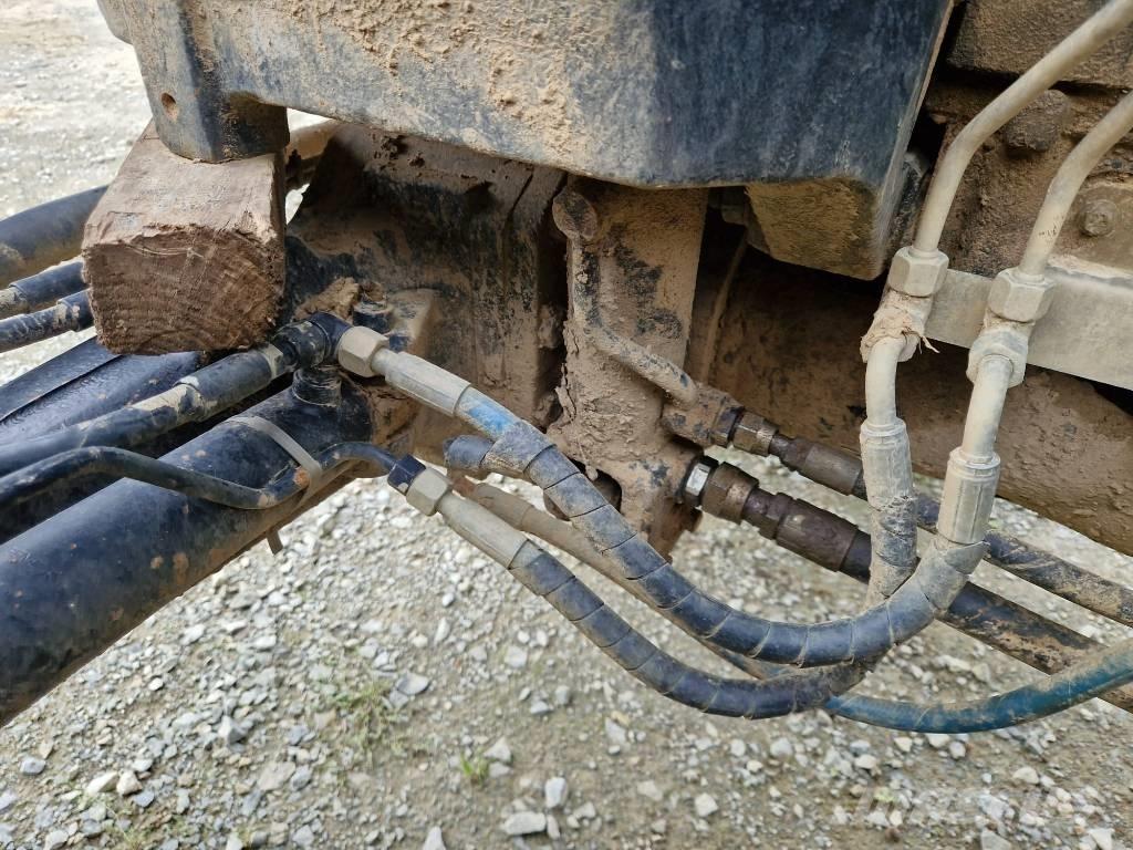 New Holland TSA 115 Tracteur