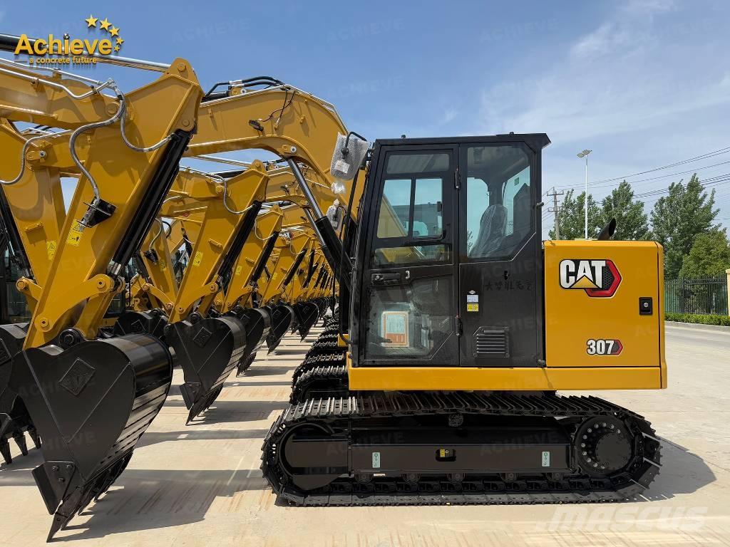 CAT 307 Pelle sur chenilles