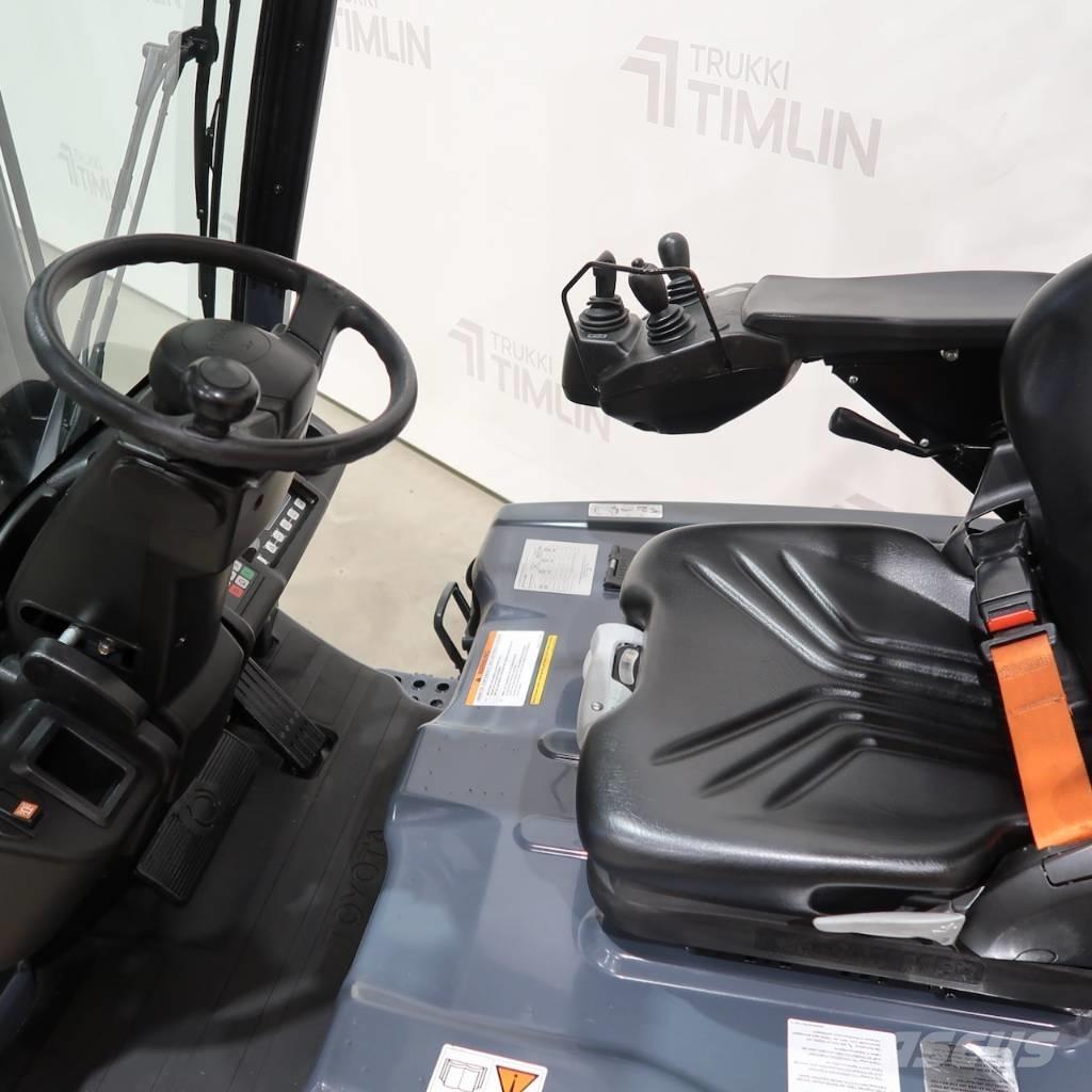 Toyota 8FBE16T Chariots élévateurs électriques