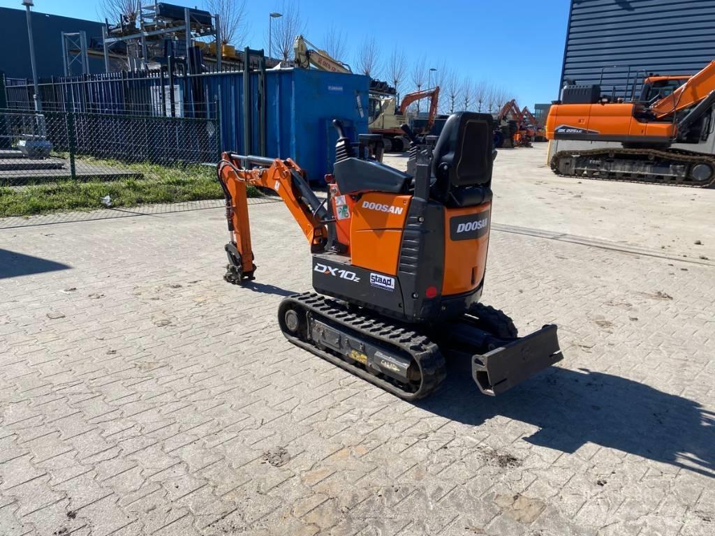 Doosan DX 10 Z Mini pelle < 7t