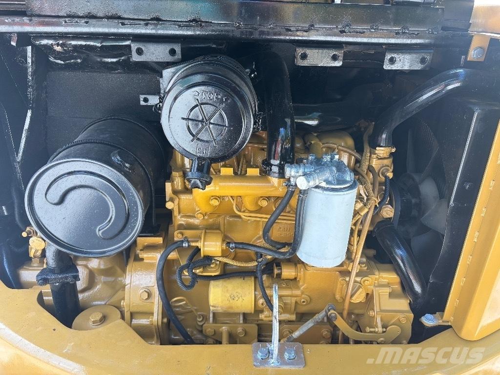 CAT 305 C CR Mini pelle < 7t