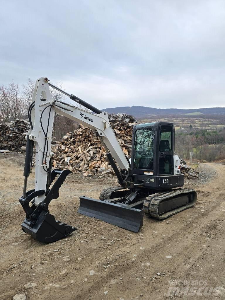 Bobcat E 50 Mini pelle < 7t