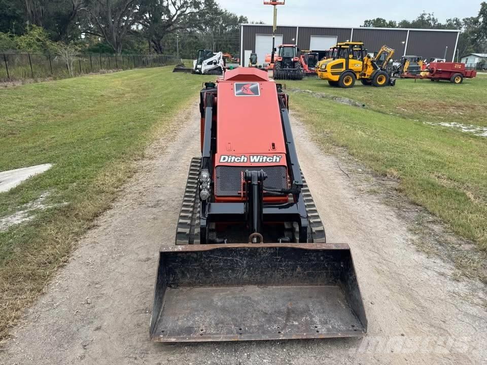 Ditch Witch SK 800 Chargeuse compacte