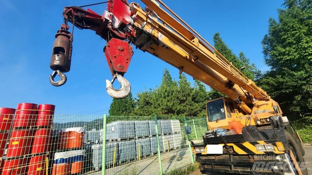 Tadano TR 250 M-6 Grues mobiles