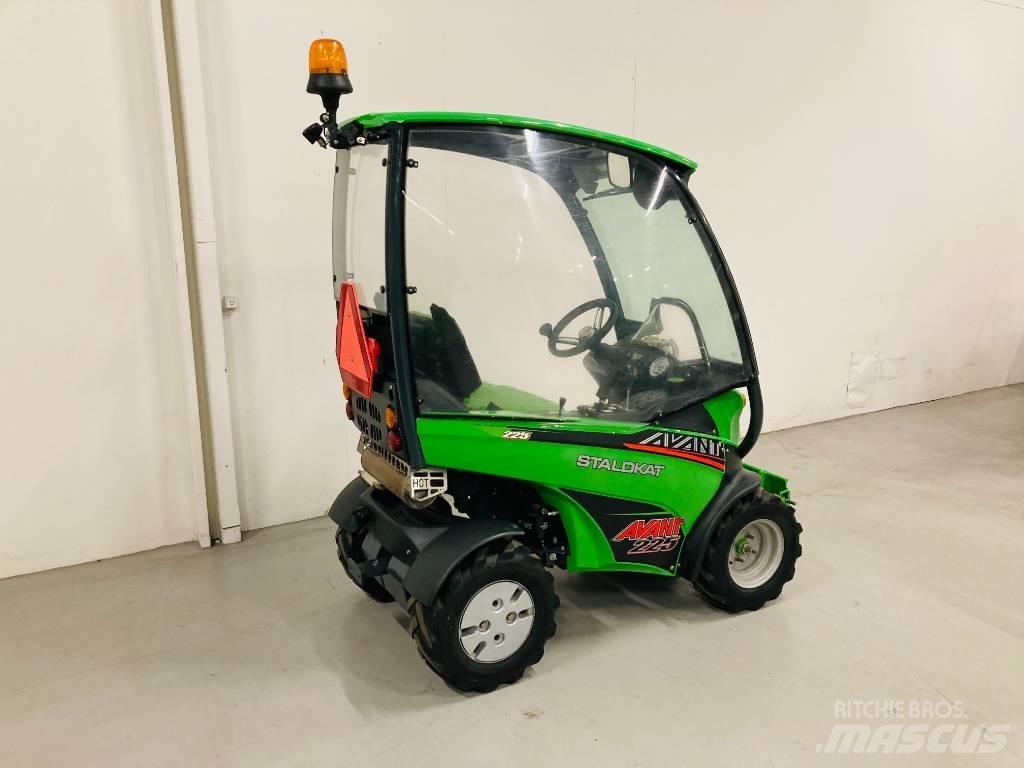 Avant 225 Mini chargeuse