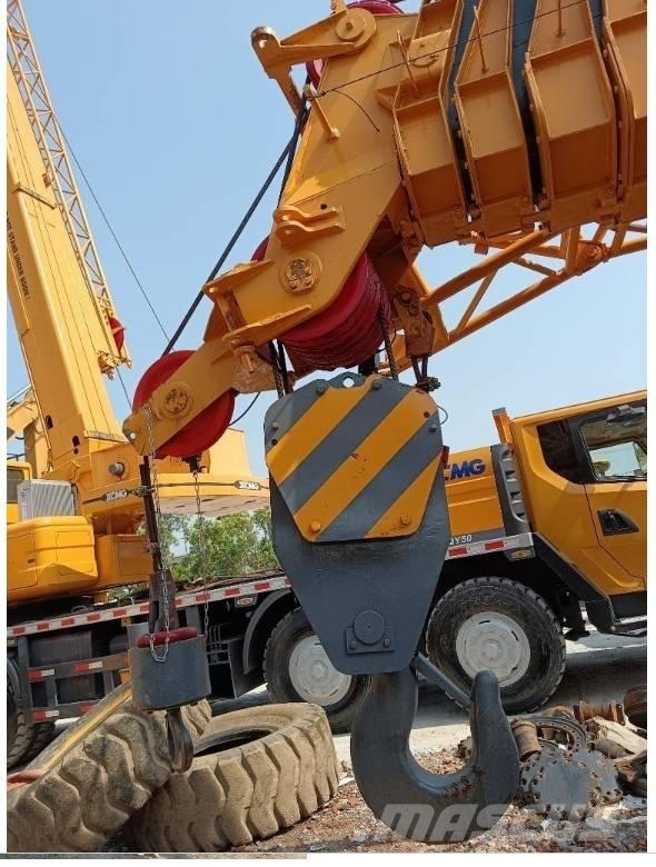 XCMG QY 70 K Grues tout terrain