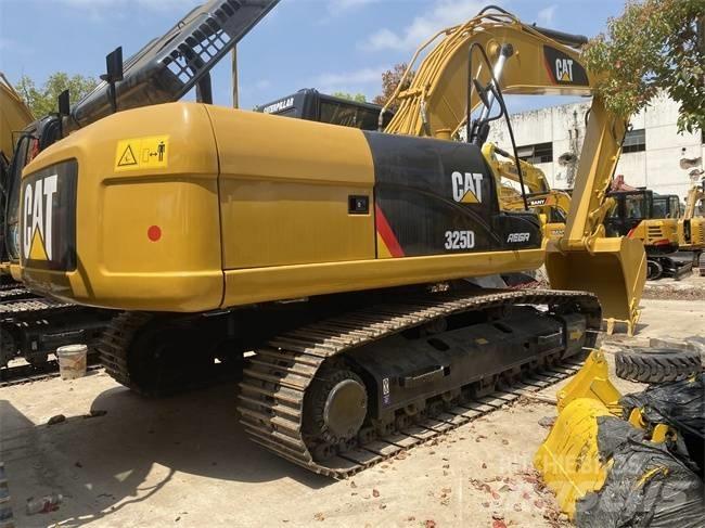 CAT 325 D Pelle sur chenilles