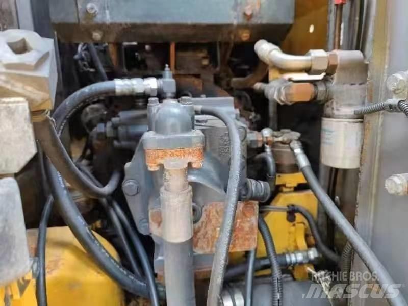 Komatsu PC 128 US-2 Pelle sur chenilles