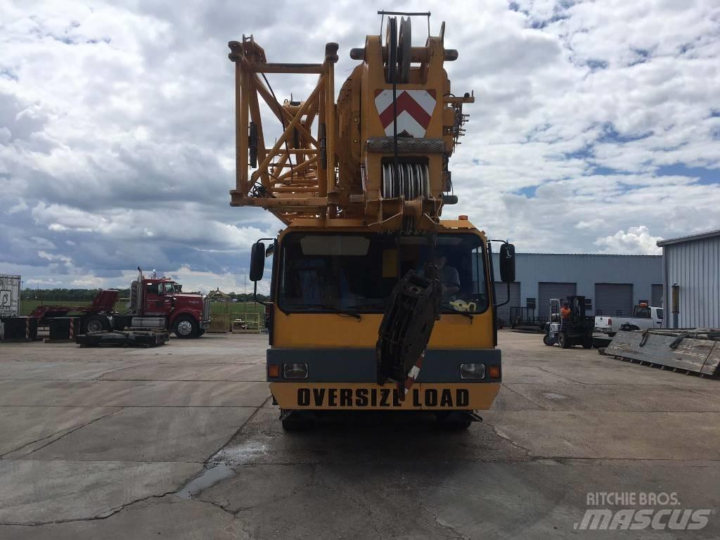 Liebherr LTM 1090 Grues tout terrain