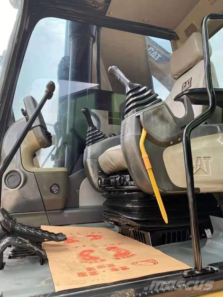 CAT 336 D Pelle sur chenilles