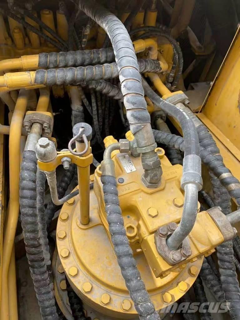 CAT 336 D Pelle sur chenilles