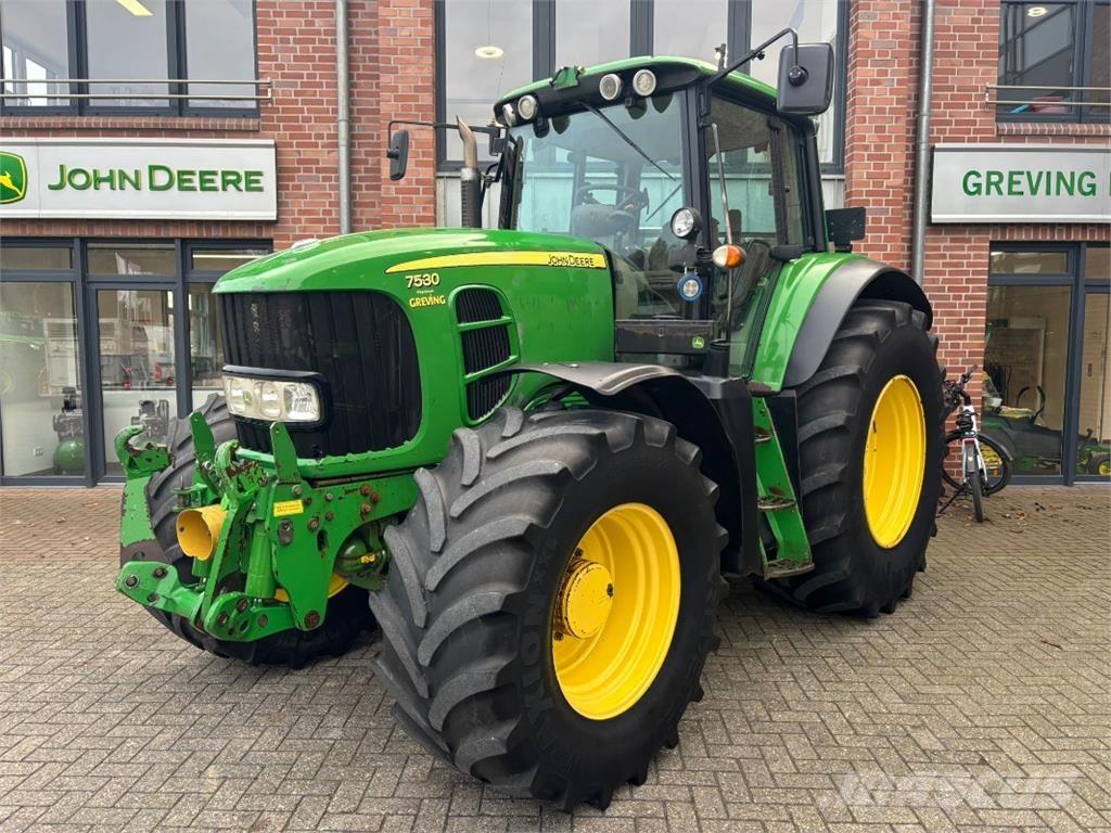 John Deere 7530 Tracteur