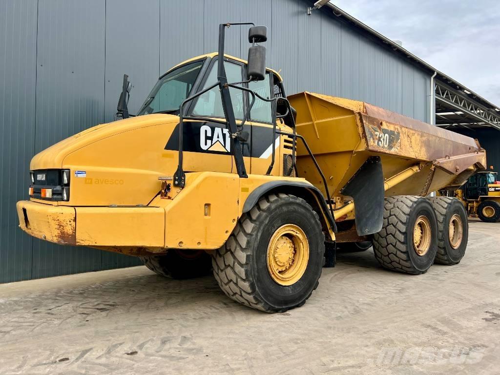 CAT 730 Tombereau articulé