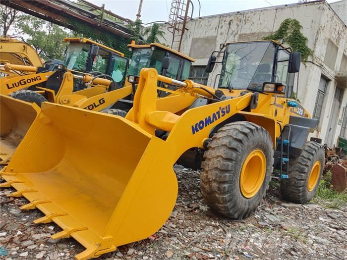 Komatsu WA 320-5 Chargeuse sur pneus