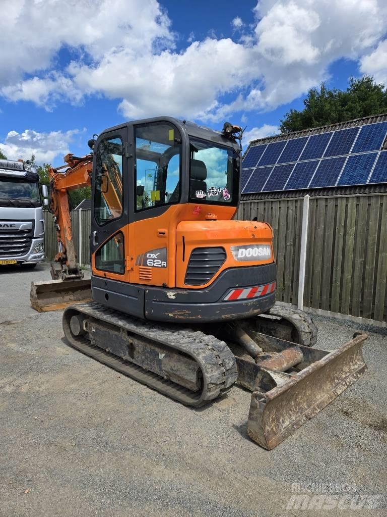 Doosan DX 62 R Mini pelle < 7t