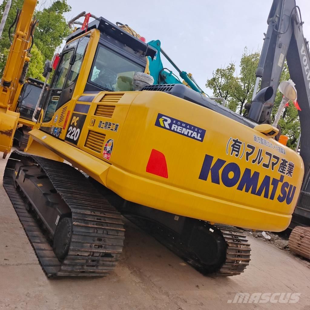 Komatsu PC 220-8 Pelle sur chenilles