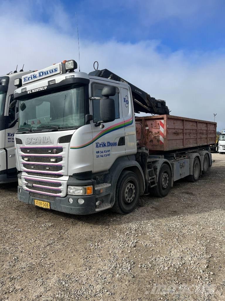 Scania R 450 Camion plateau ridelle avec grue