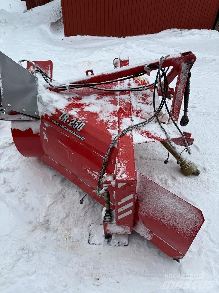 Varila Steel TR 250 Souffleuse à neige