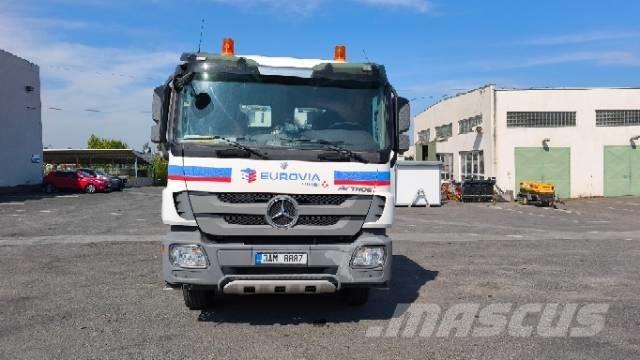 Mercedes-Benz 932.24 Autre camion