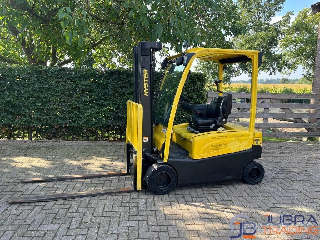 Hyster J2.0XN LWB Chariots élévateurs électriques