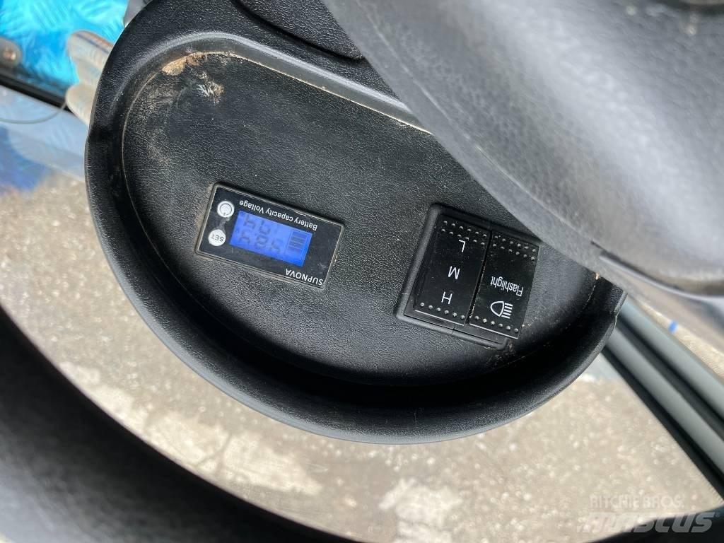  Sweepmec SM3000-Pro Balayeuse / Autolaveuse