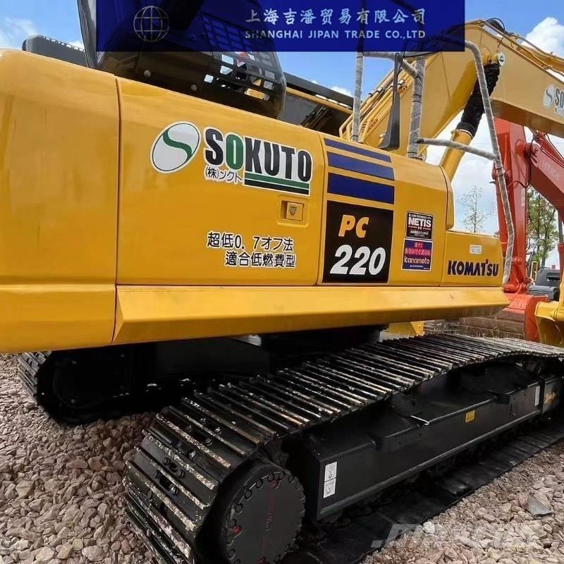 Komatsu PC 220 Crawler excavators