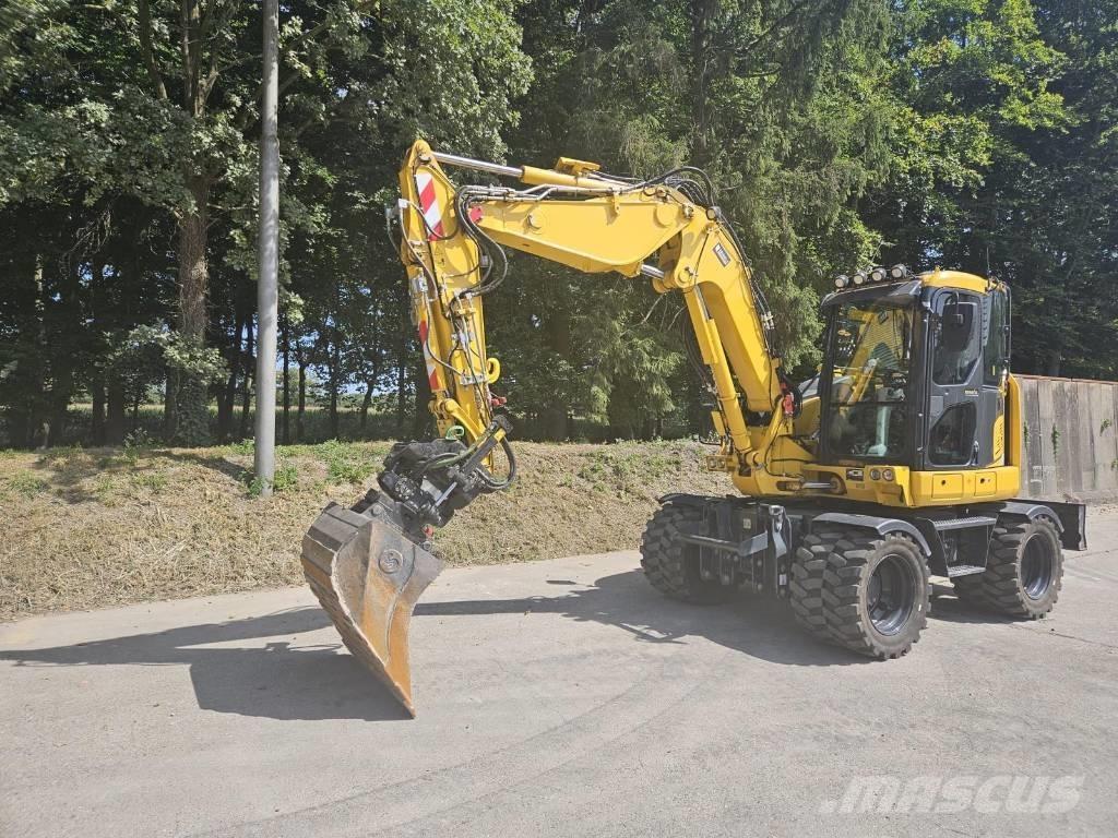 Komatsu PW 98 MR-11 Pelle sur pneus
