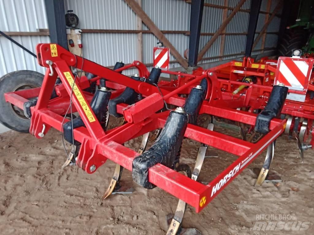 Horsch Terrano 3 FX Déchaumeur, cultivateur