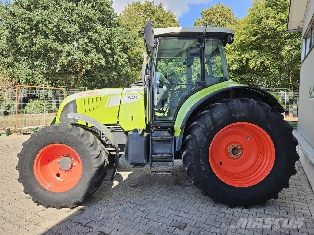 CLAAS ARION 630C Tracteur