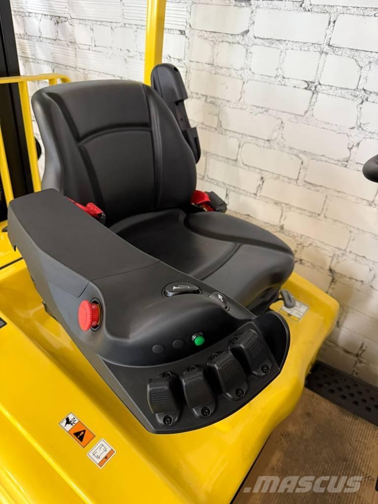 Hyster J1.6XN Chariots élévateurs électriques