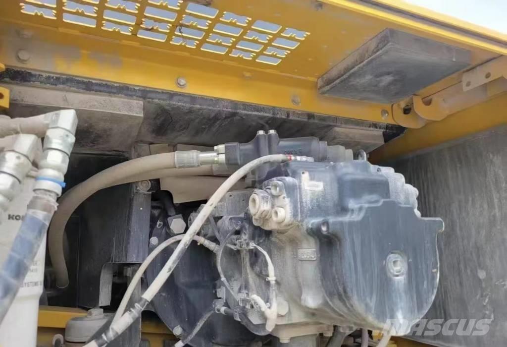 Komatsu PC 460-8 Pelle sur chenilles