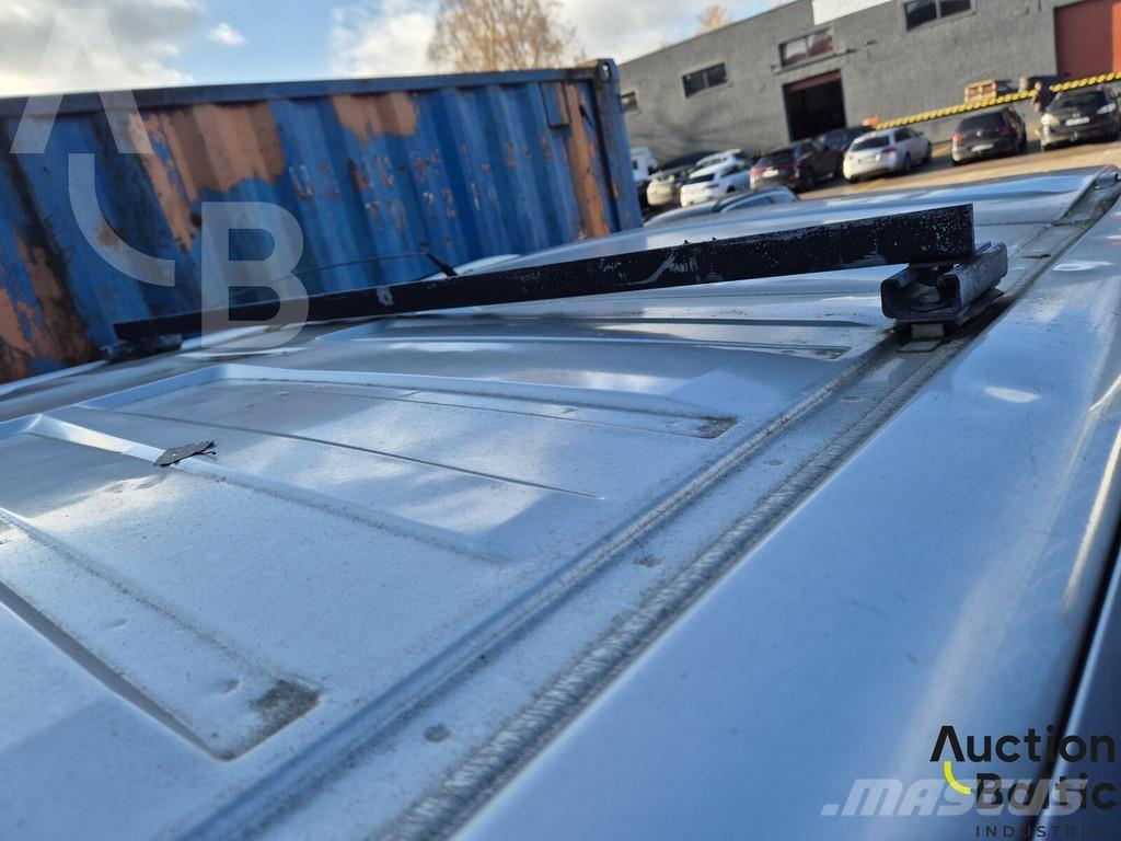 Renault Trafic Voiture