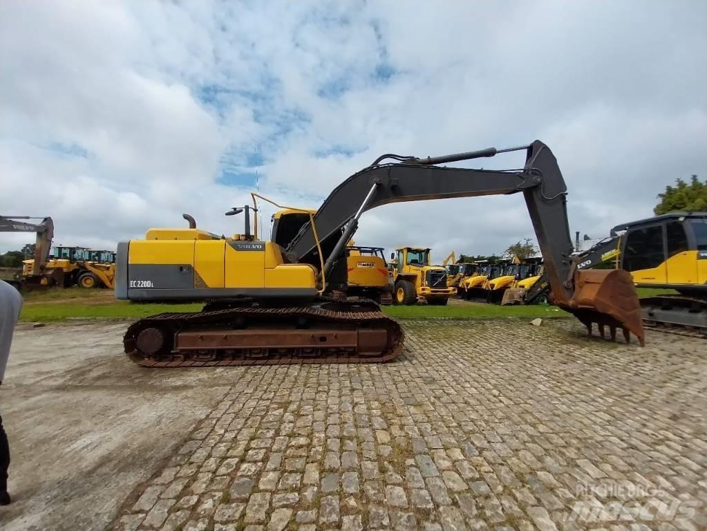 Volvo EC 220 DL Pelle sur chenilles