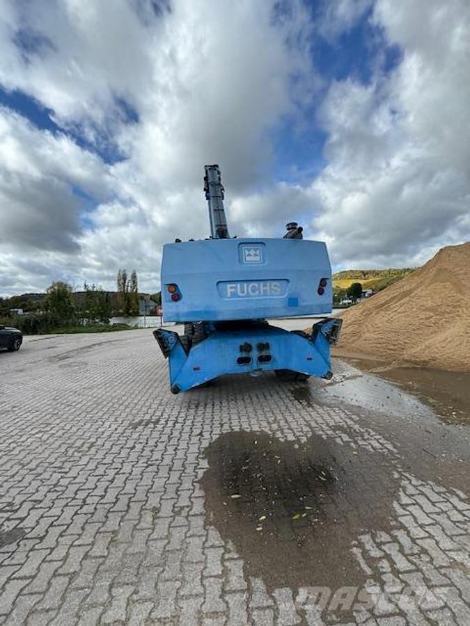 Fuchs MHL360 Chargeuse sur pneus