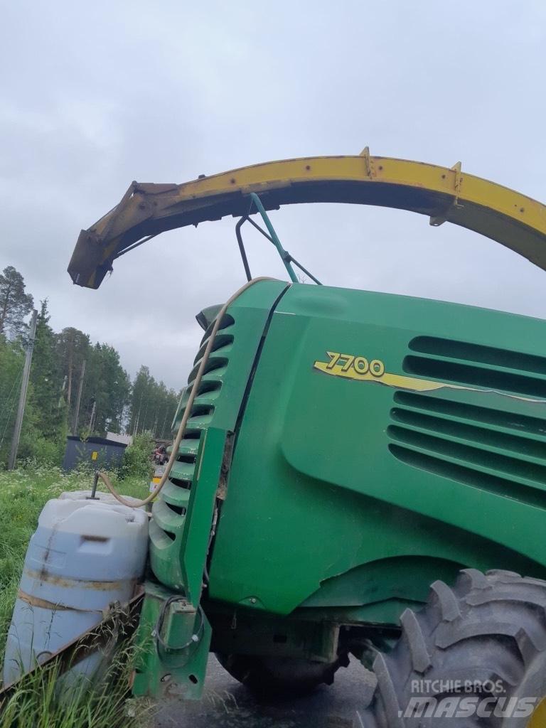 John Deere 7700 Ensileuse automotrice