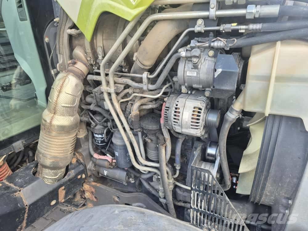 CLAAS Arion 530 Tracteur