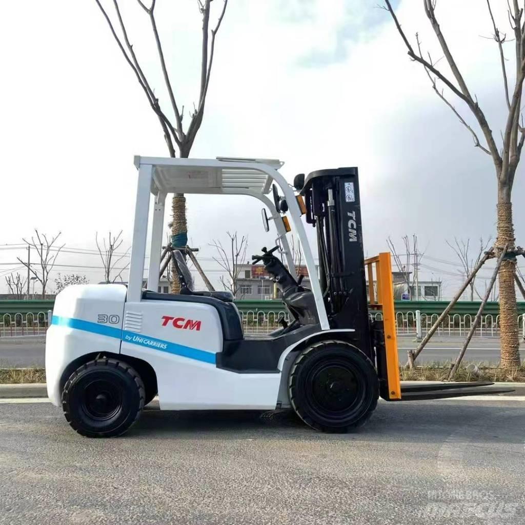 TCM FD 30 Chariots diesel