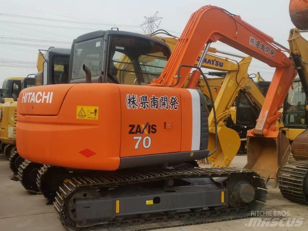 Hitachi ZX 70 Pelle sur chenilles