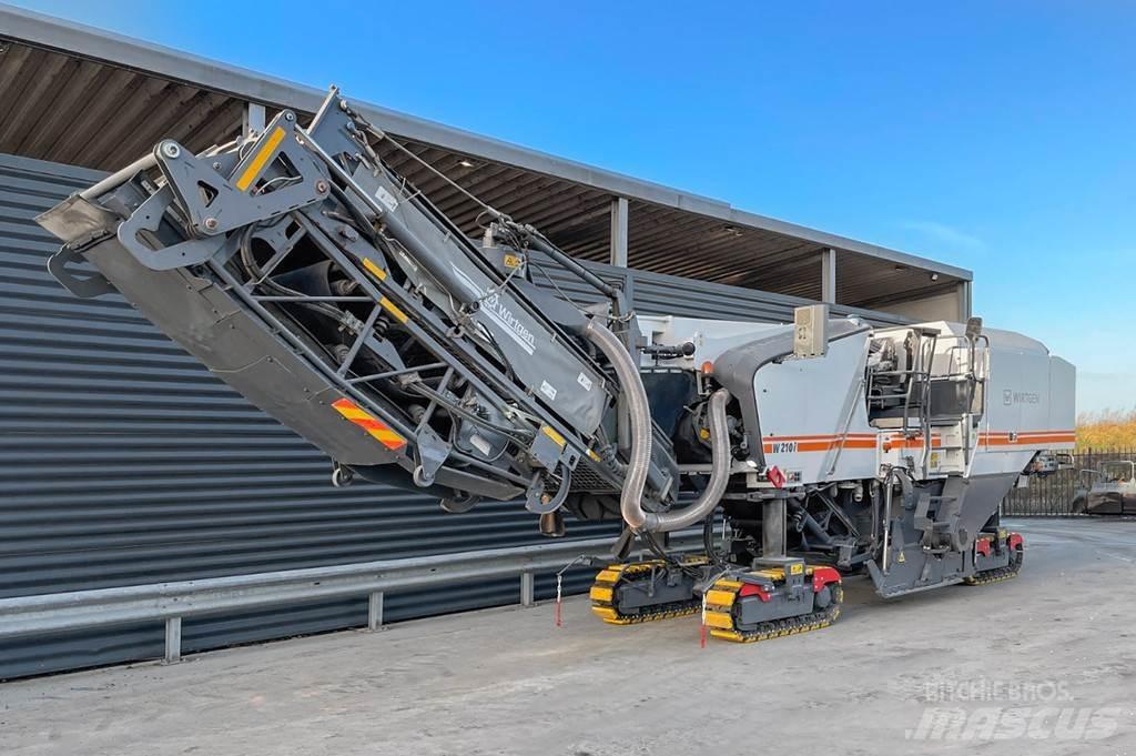 Wirtgen W 210 I Fraiseuse à froid