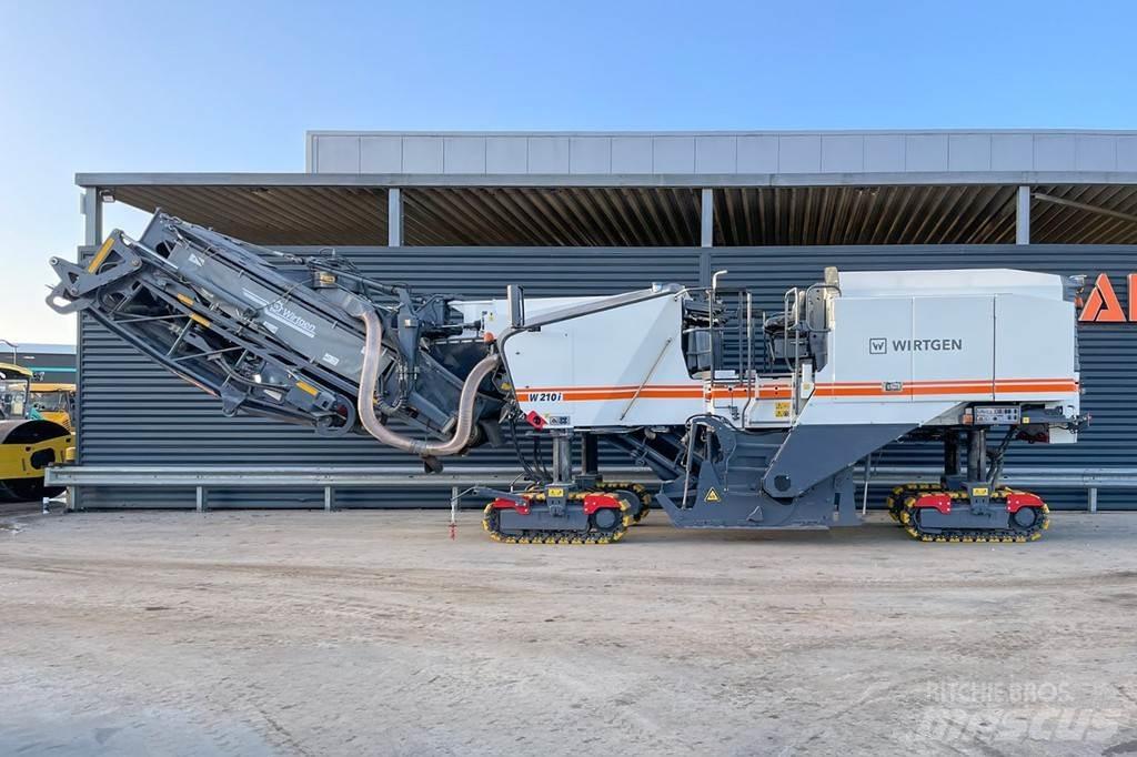 Wirtgen W 210 I Fraiseuse à froid