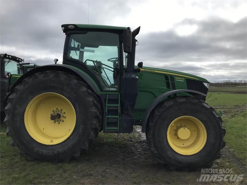 John Deere 6250R Tracteur