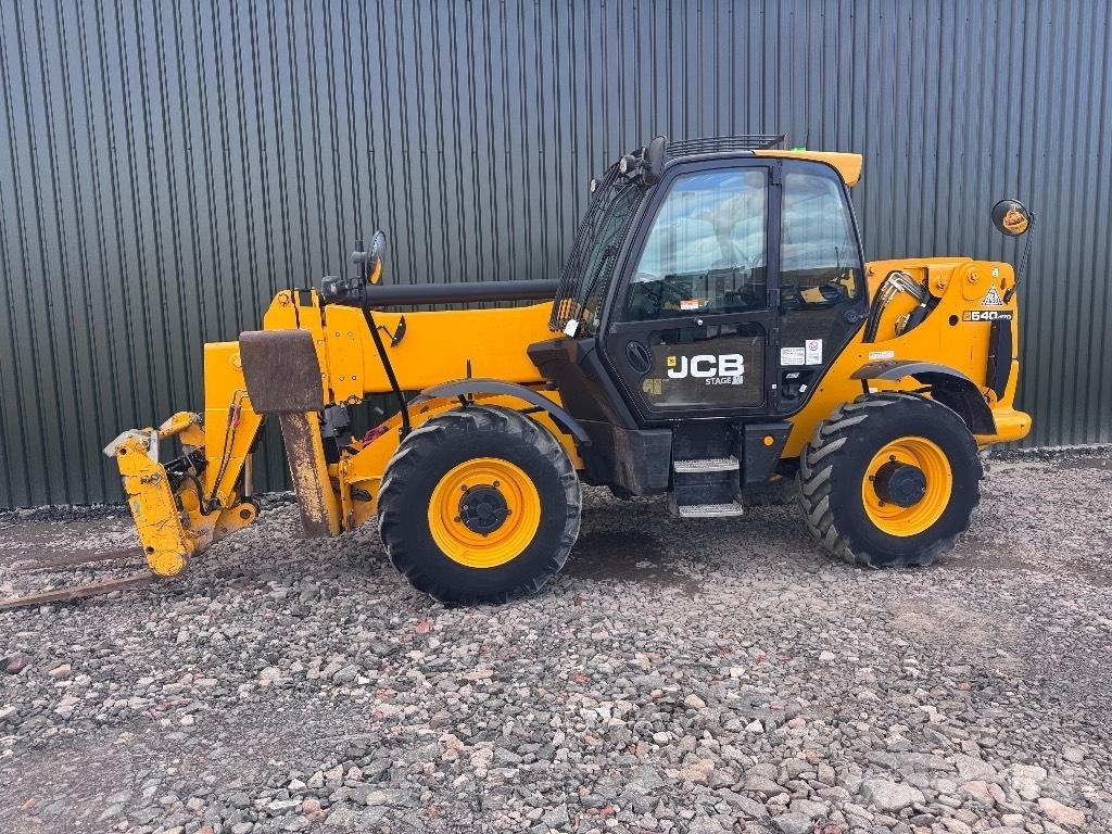 JCB 540-170 Chariot télescopique