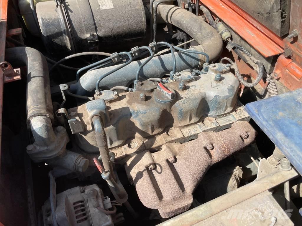 Kubota R 410 B Chargeuse sur pneus