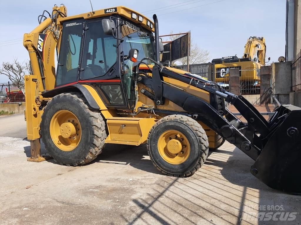 CAT 442 D 4x4 Tractopelle