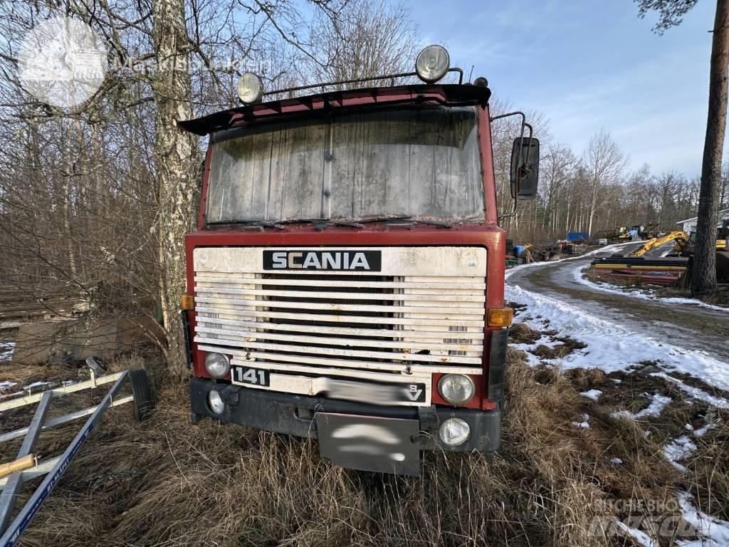 Scania T 141 Camions de transport de machines forestières
