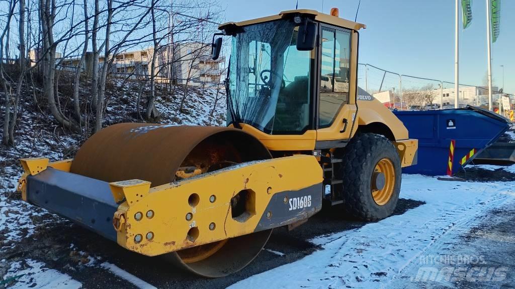 Volvo SD 160 B Rouleaux à pneumatiques